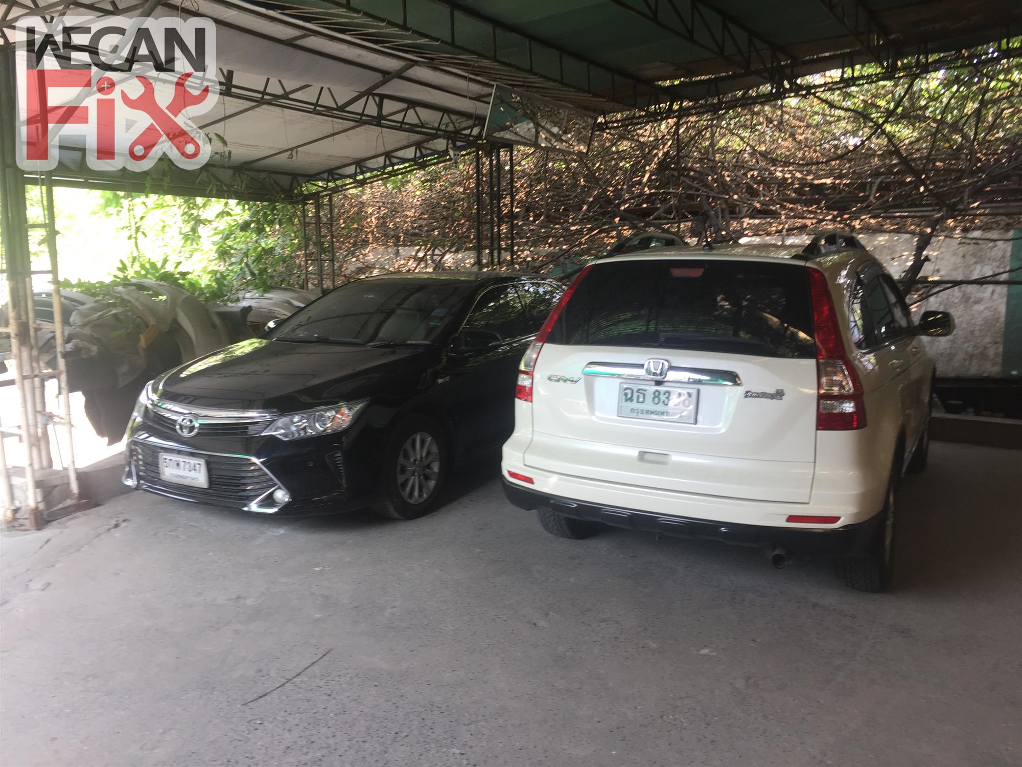 ที่จอดรถรอส่งคืนลูกค้า